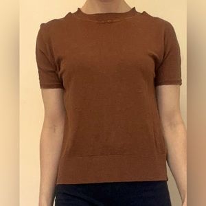 Banana Republic fitted tee